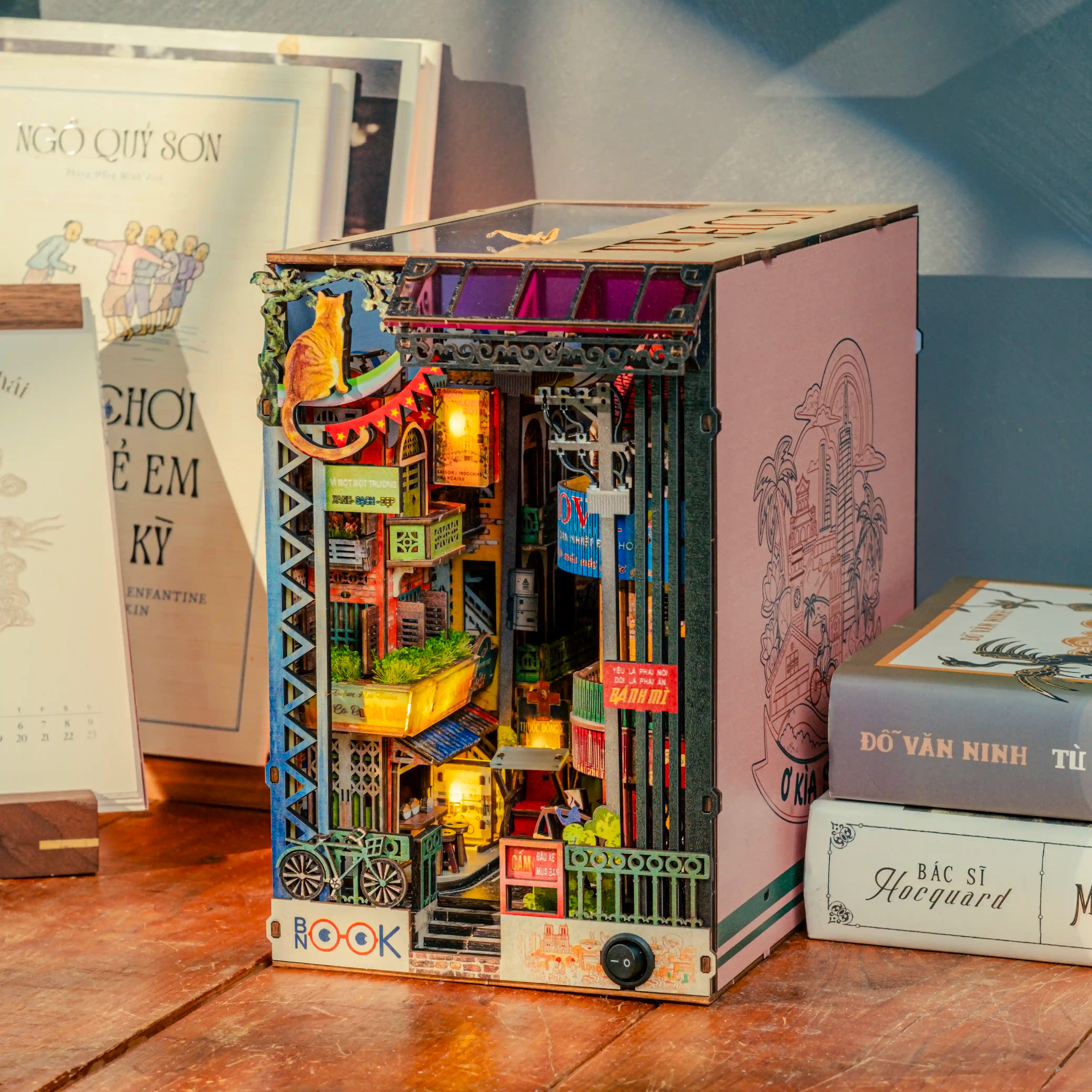 Book Nook The Saigon 1990s - Viet Nam DIY kit - BN029