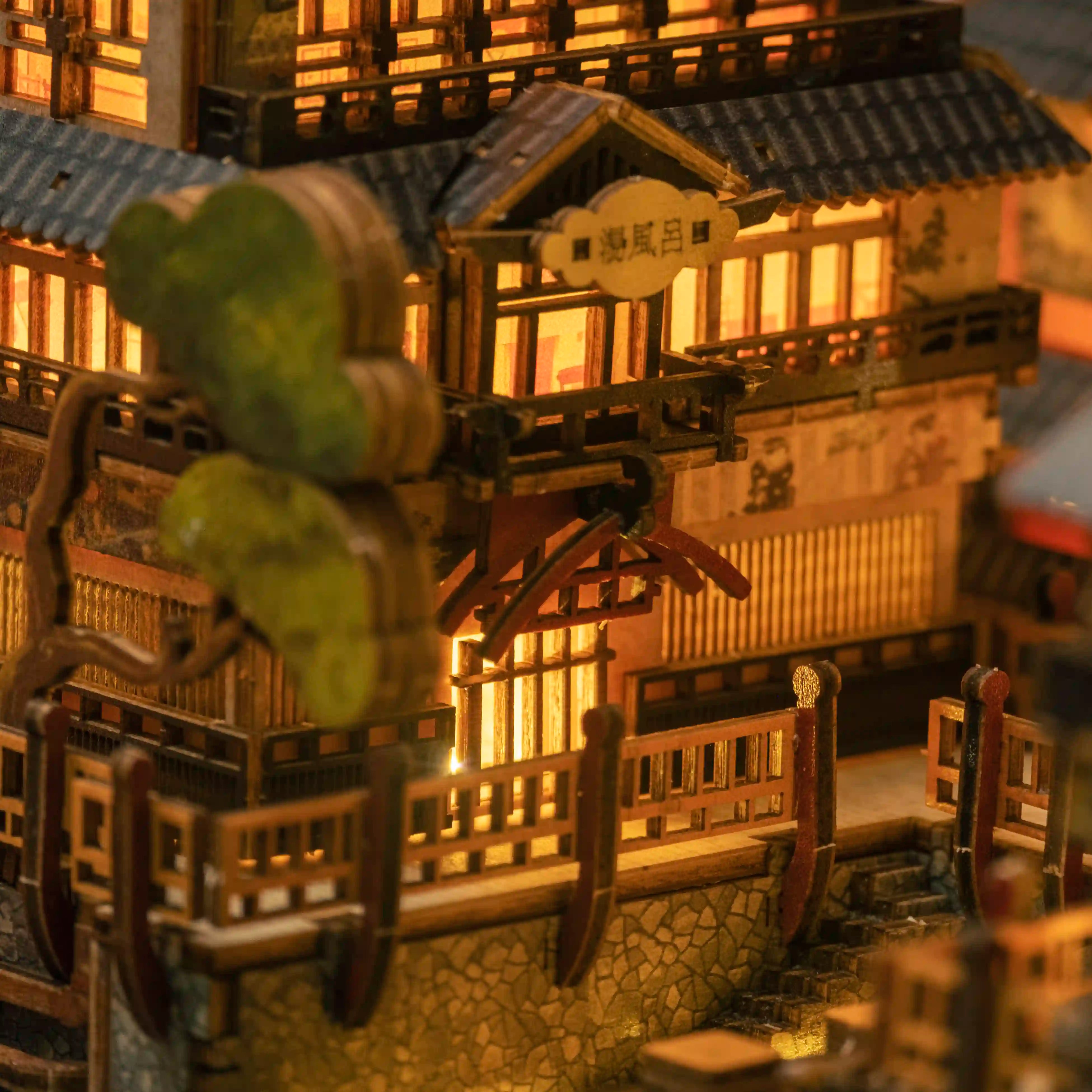 Book Nook Ginzan Onsen DIY kit - BN005