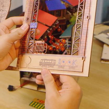 Book Nook Ha Noi Train Coffee Street DIY kit - Viet Nam DIY kit - BN014