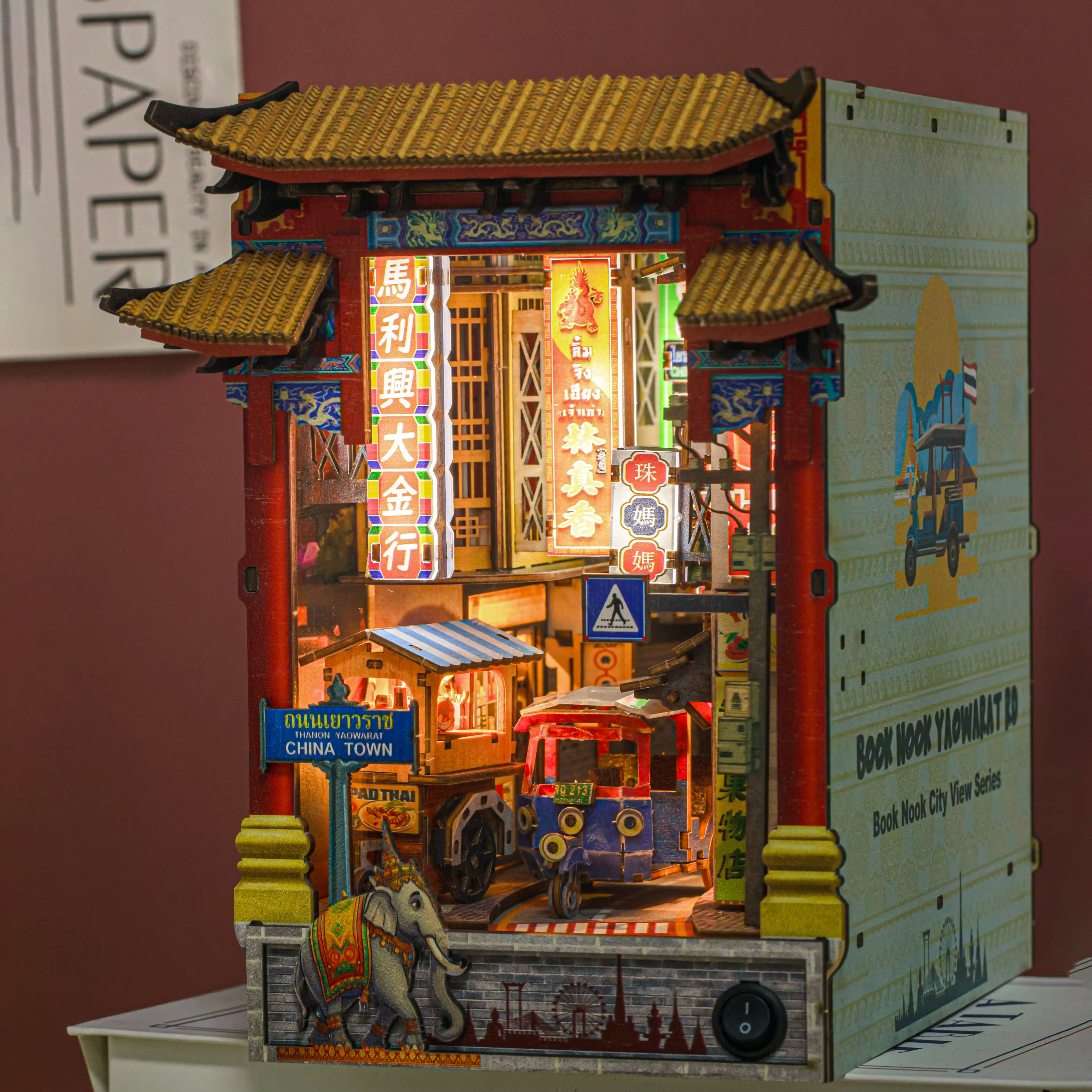 [Pre-order] Book Nook BangKok - Yaorawat (China Town) - BN040