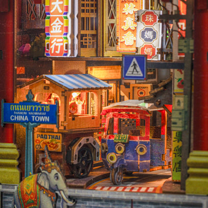 [Pre-order] Book Nook BangKok - Yaorawat (China Town) - BN040