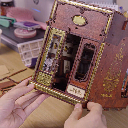 Book Nook 1940s Train Cabin DIY kit - BN003